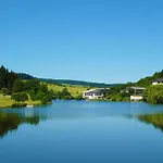 Seepark Bei Zeta Mit Sauna 펜션 키르하임