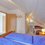 Seepark Bei Zeta Mit Sauna 펜션