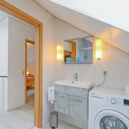 Seepark Bei Zeta Mit Sauna 度假居